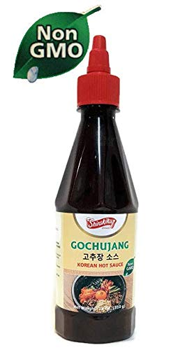 Gochujang Korean hot sauce, Non GMO Shirakiku, 18 oz Squeeze Bottle with twist cap - Mighty Depot