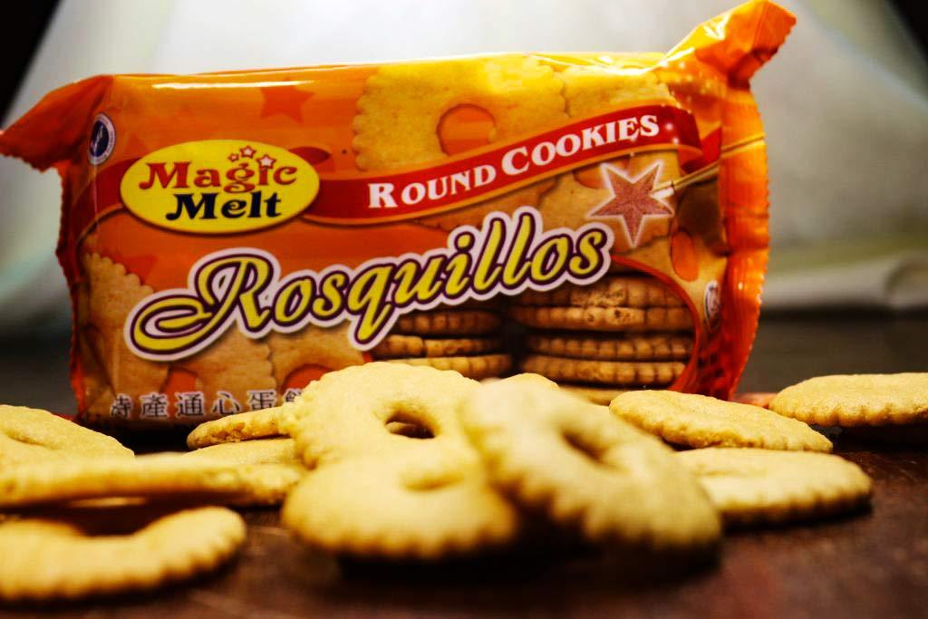 MAGIC MELT Round Egg Cookie ROSQUILLOS - Best from the Philippines – Flowery-shaped with a hole in the center, Best taken with your milk or iced drinks - Mighty Depot