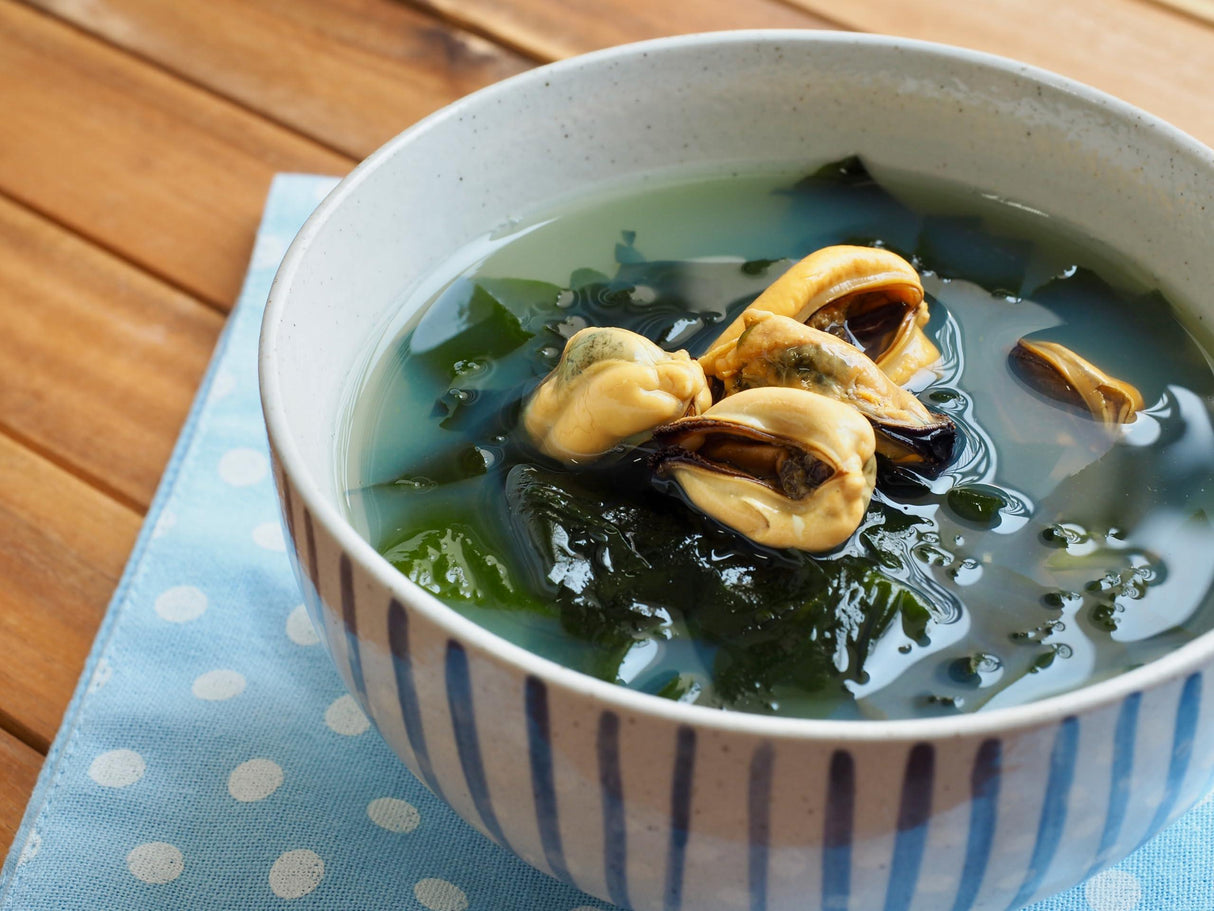 Dried Seaweed (Sea Mustard), Pre-cut for Soup and Salad By Chung-Jung-One - Mighty Depot