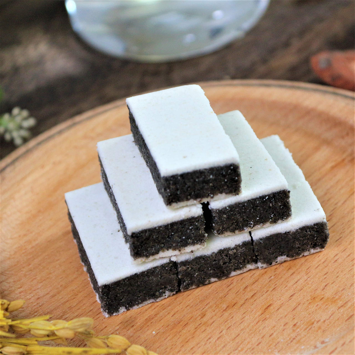 YUMEI Sesame Cake, Original Flavor 270g (Pack of 2) - Mighty Depot