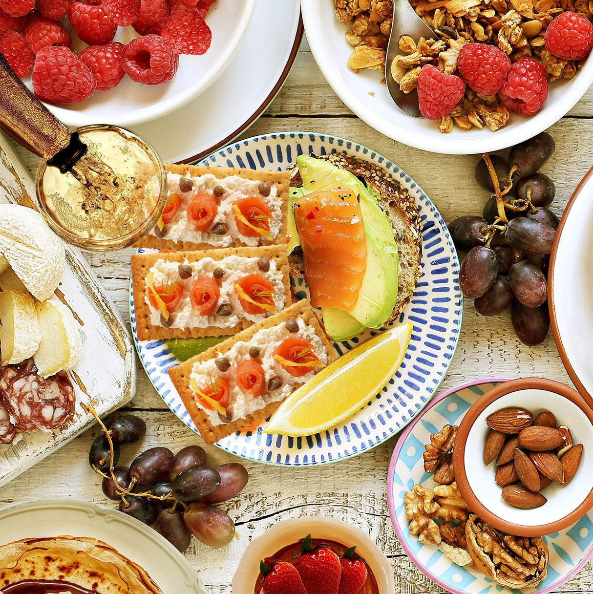 Dux Wheat and Oat Fiber Crackers | Enjoy Anytime | 7.62 Oz (Pack of 4) - Mighty Depot