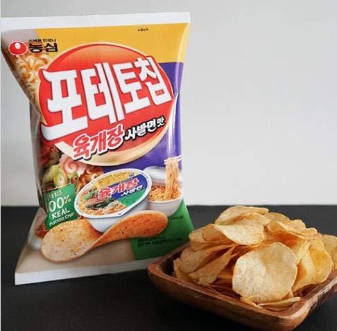NongShim Potato chip Yook kae Jang Ramen flavor 125g (Pack of 3) 농심 포테토칩 육개장 사발면 맛 - Mighty Depot