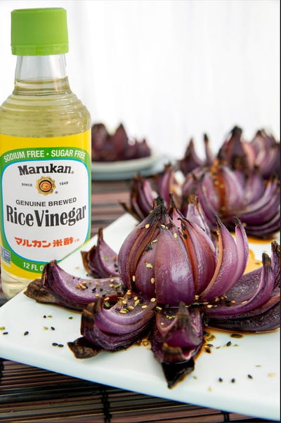 Marukan Genuine Brewed Rice Vinegar, 12 Ounce Glass Bottle (Pack of 1)