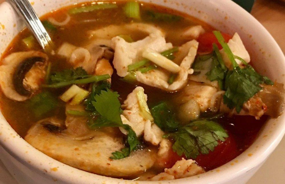 Maesri Tom Yum Paste - Authentic Thai Soup Base - Hot & Sour, 14 Ounce - Mighty Depot